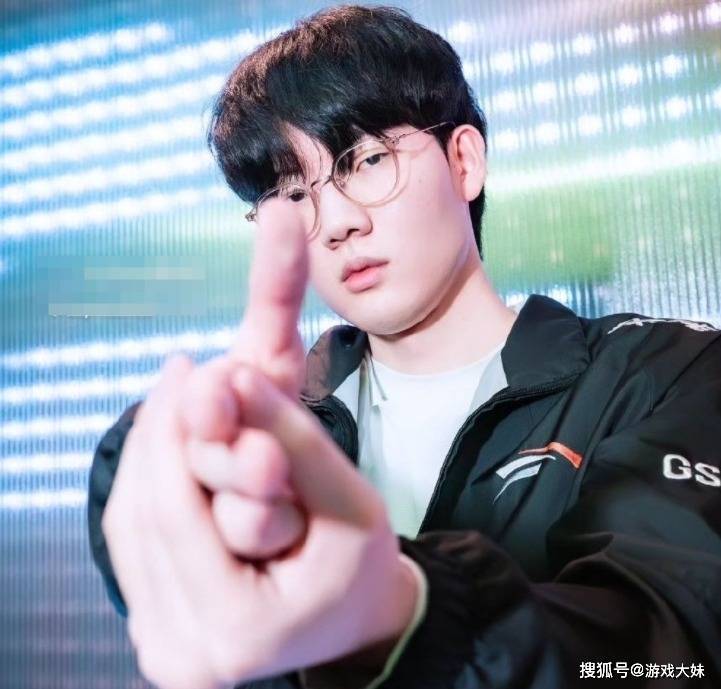 的标签, 也是推动他 的标签, 也是推动他