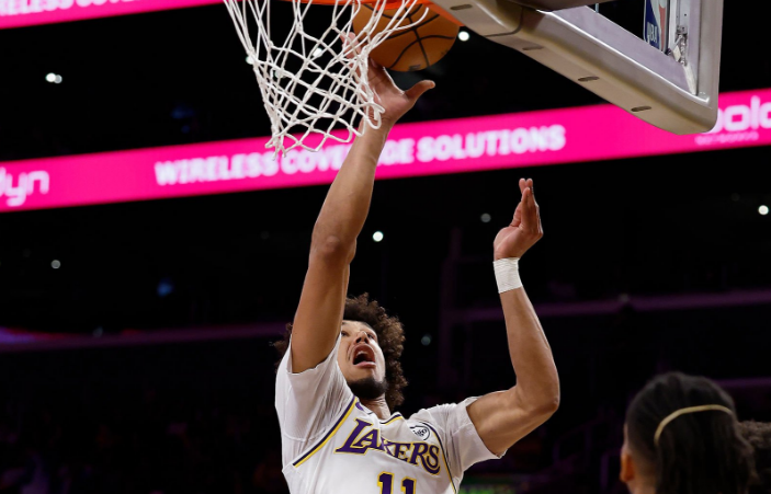 度来看, 洛杉矶湖人, 虽然海斯曾 度来看, 洛杉矶湖人, 虽然海斯曾