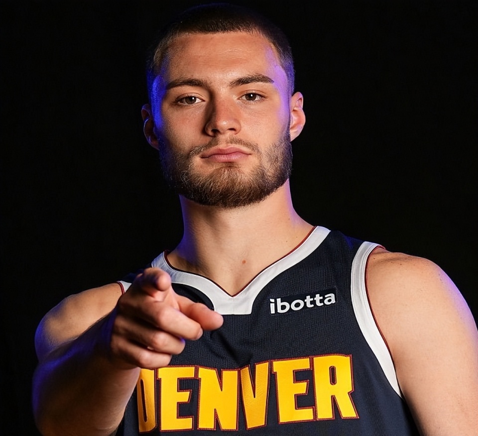 球队首发分, 魔术师和比 球队首发分, 魔术师和比